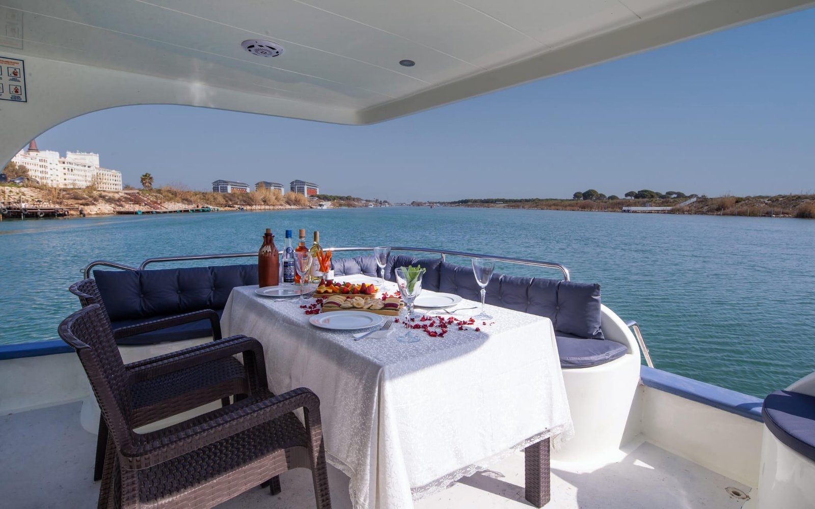 Freedom Yacht Belek | Private Yacht Tour with Meal Included